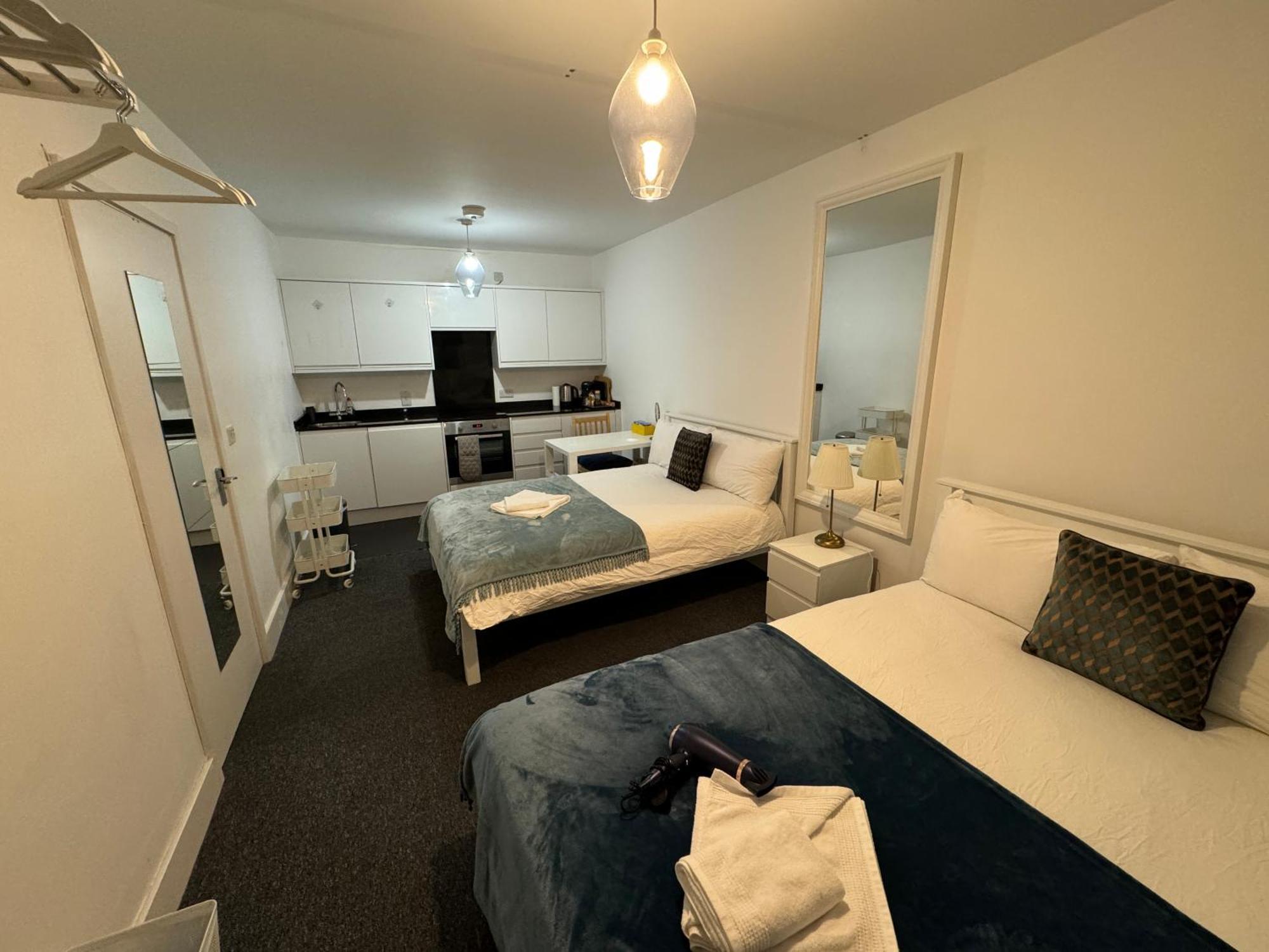 Habitación en casa particular Cosmopolitan Comfort Private Bedrooms In Euston 106 *