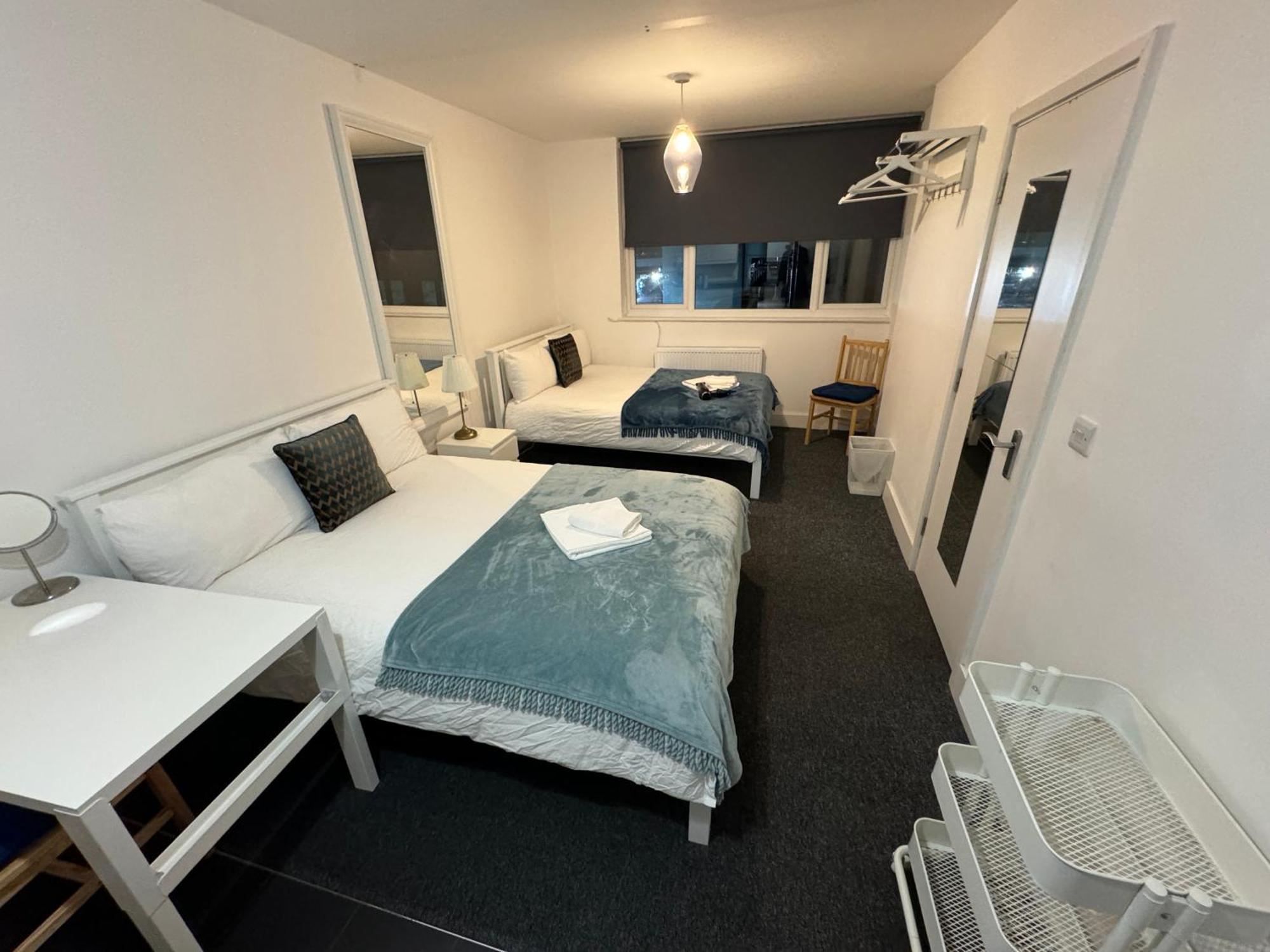 Habitación en casa particular Cosmopolitan Comfort Private Bedrooms In Euston 106 Londres
