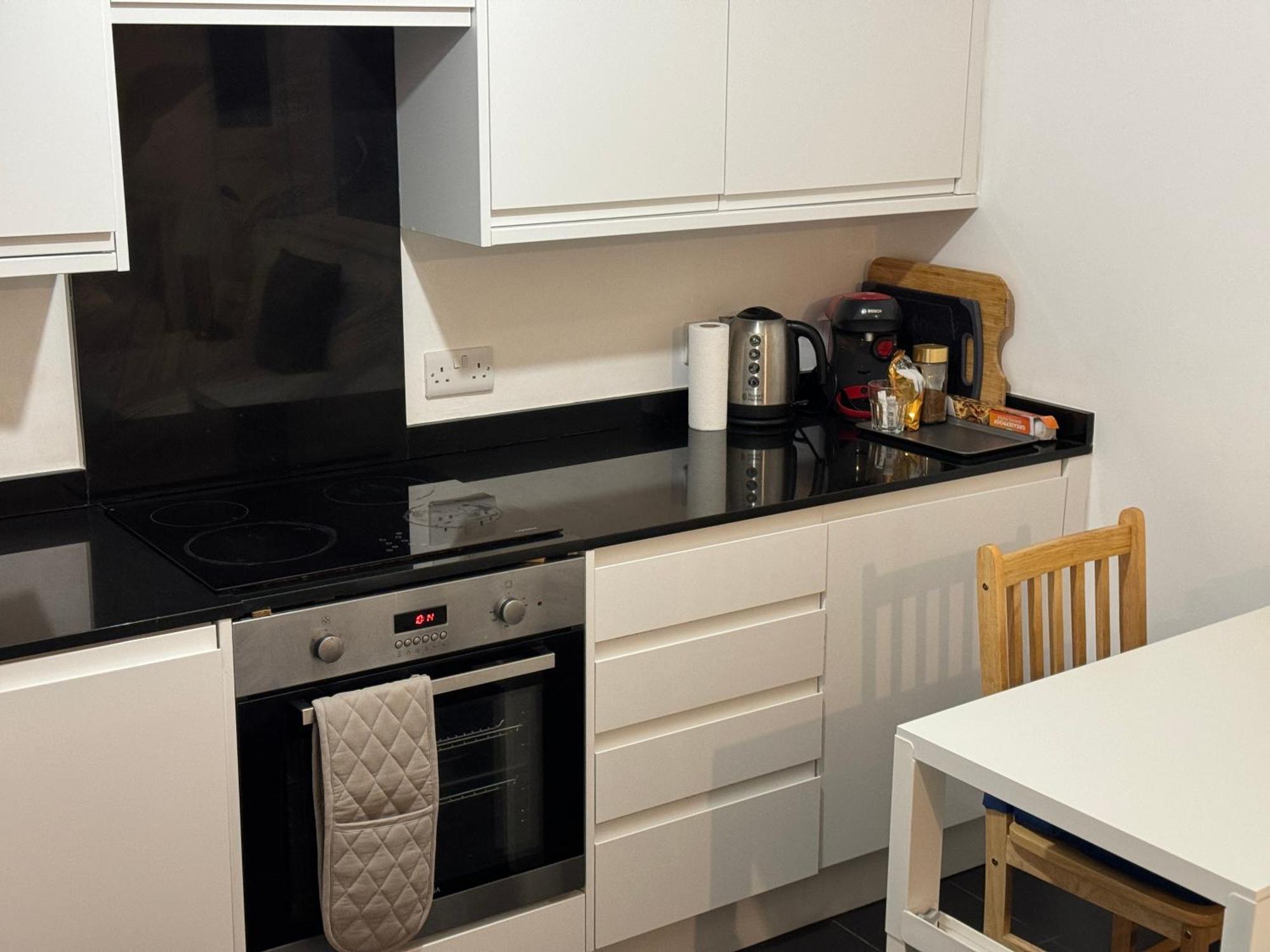 Cosmopolitan Comfort Private Bedrooms In Euston 106 Habitación en casa particular Londres
