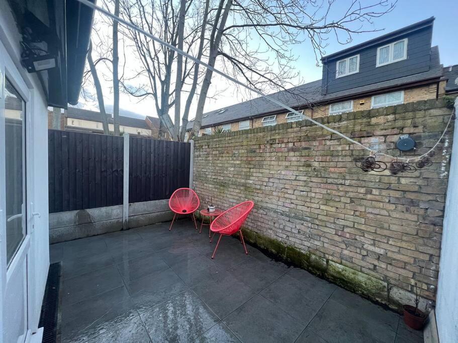 Modern Flat On Lea Bridge Road. Appartement