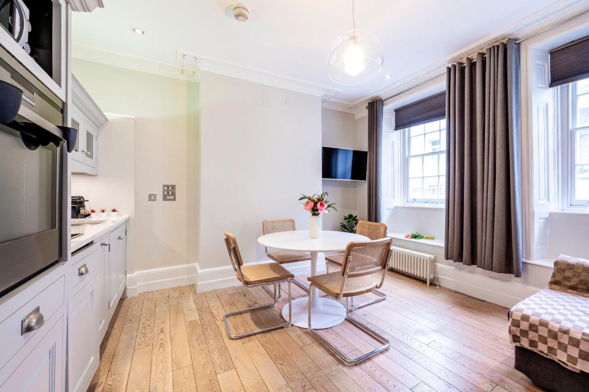 Welcome St Martin's Apartment London
