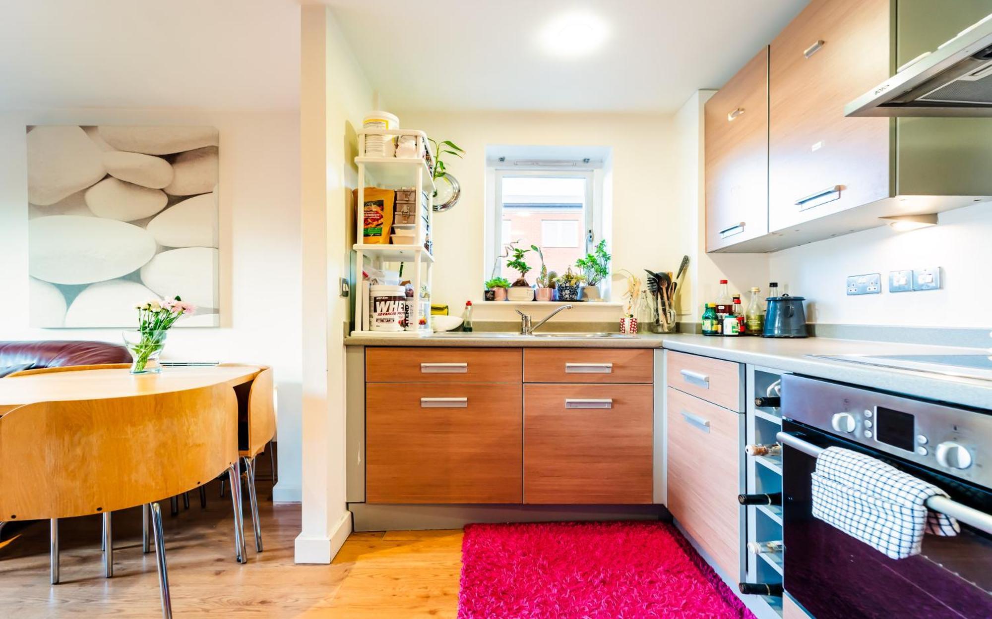 Apartment Superhost 1 Bedroom Flat 15 Mins To Center,zone 2
