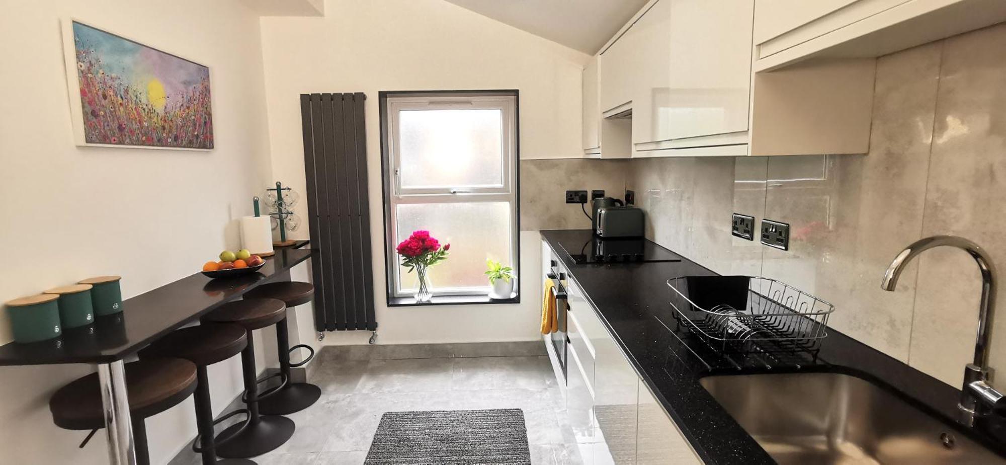 Сasa de vacaciones Luxury House Sleeps 13, 2 Minutes To Metro Londres