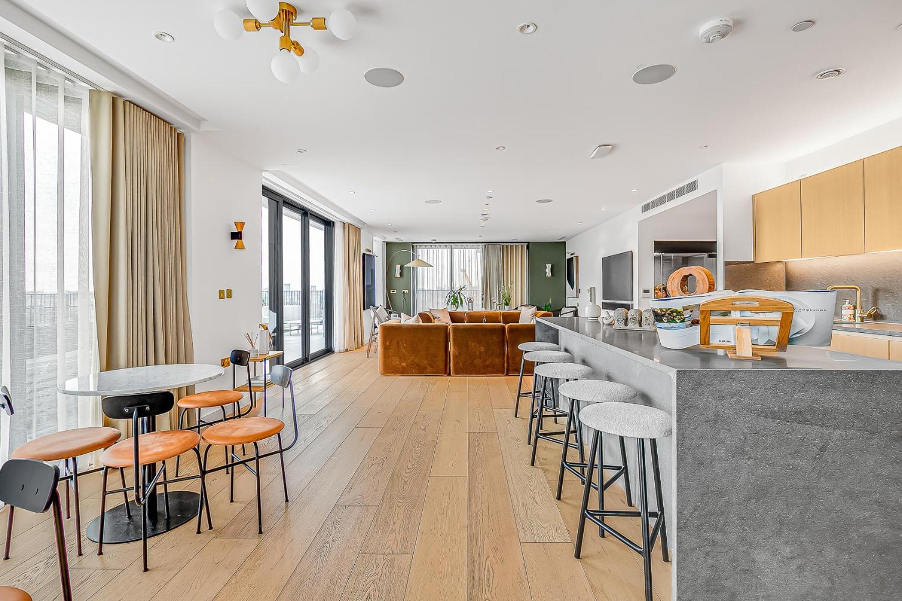 Modern King's Cross Apartment *