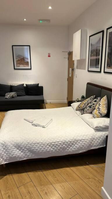 Apartment Sleep 6 Piccadilly Grand In Vr5