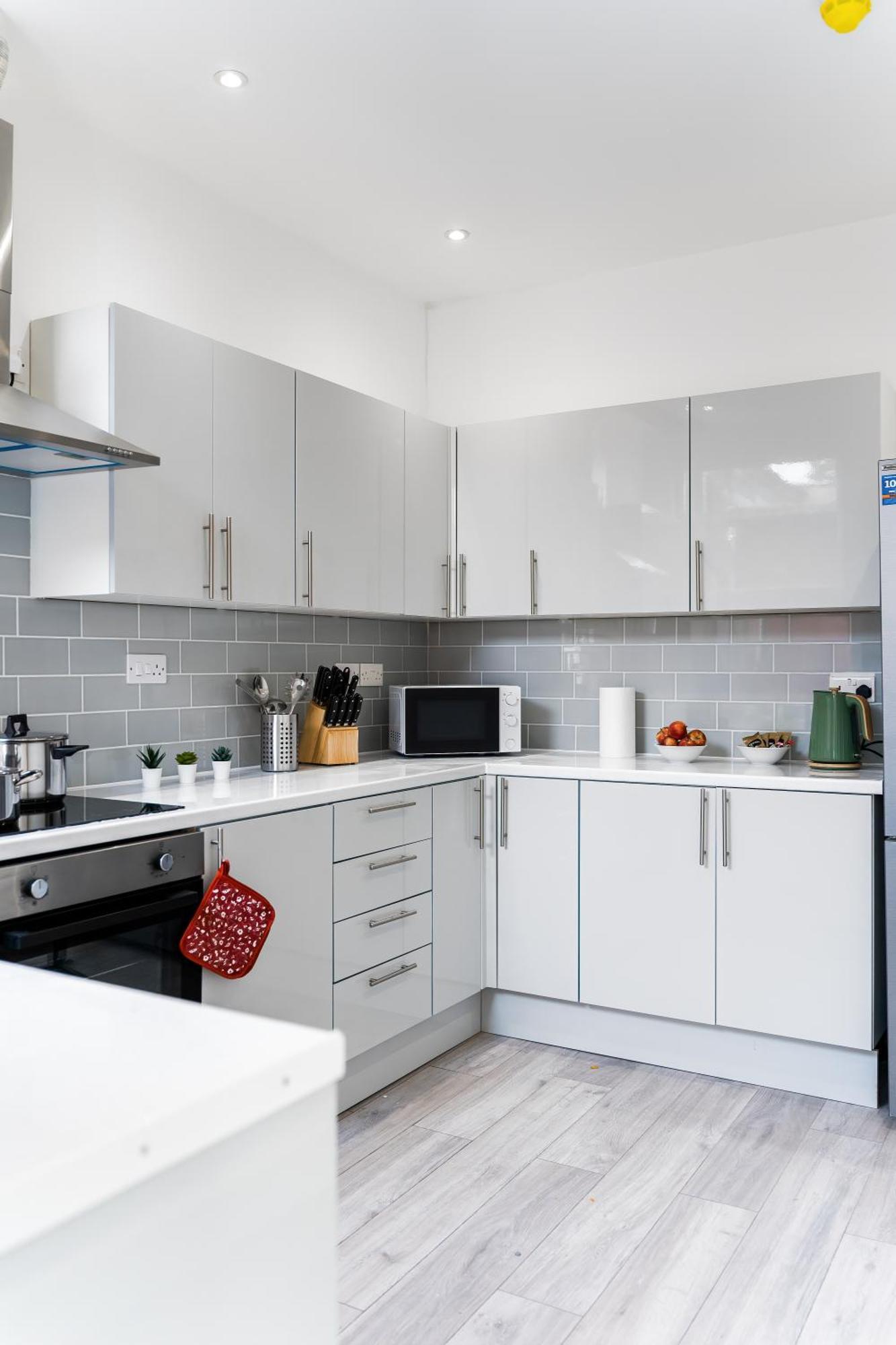 Modern Studio By Livestay Short Lets & Serviced Londen