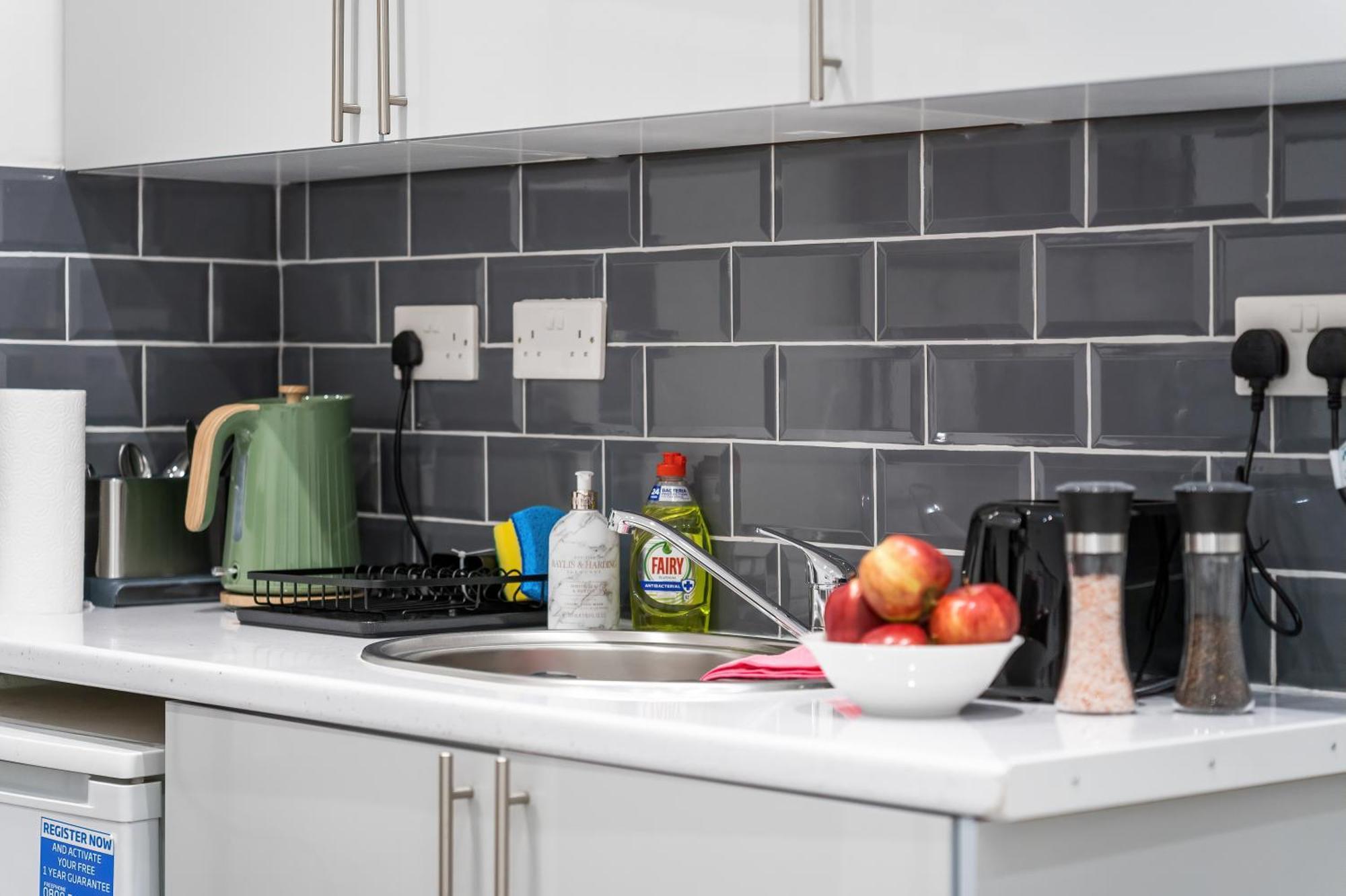 Gasthuis Modern Studio By Livestay Short Lets & Serviced Londen