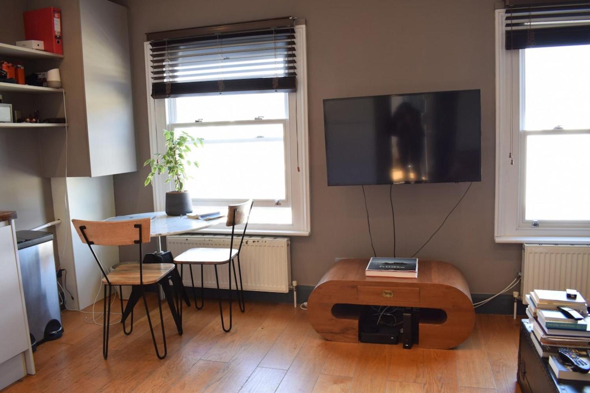 Contemporary 2bd Flat 4 Mins To Finsbury Park! *