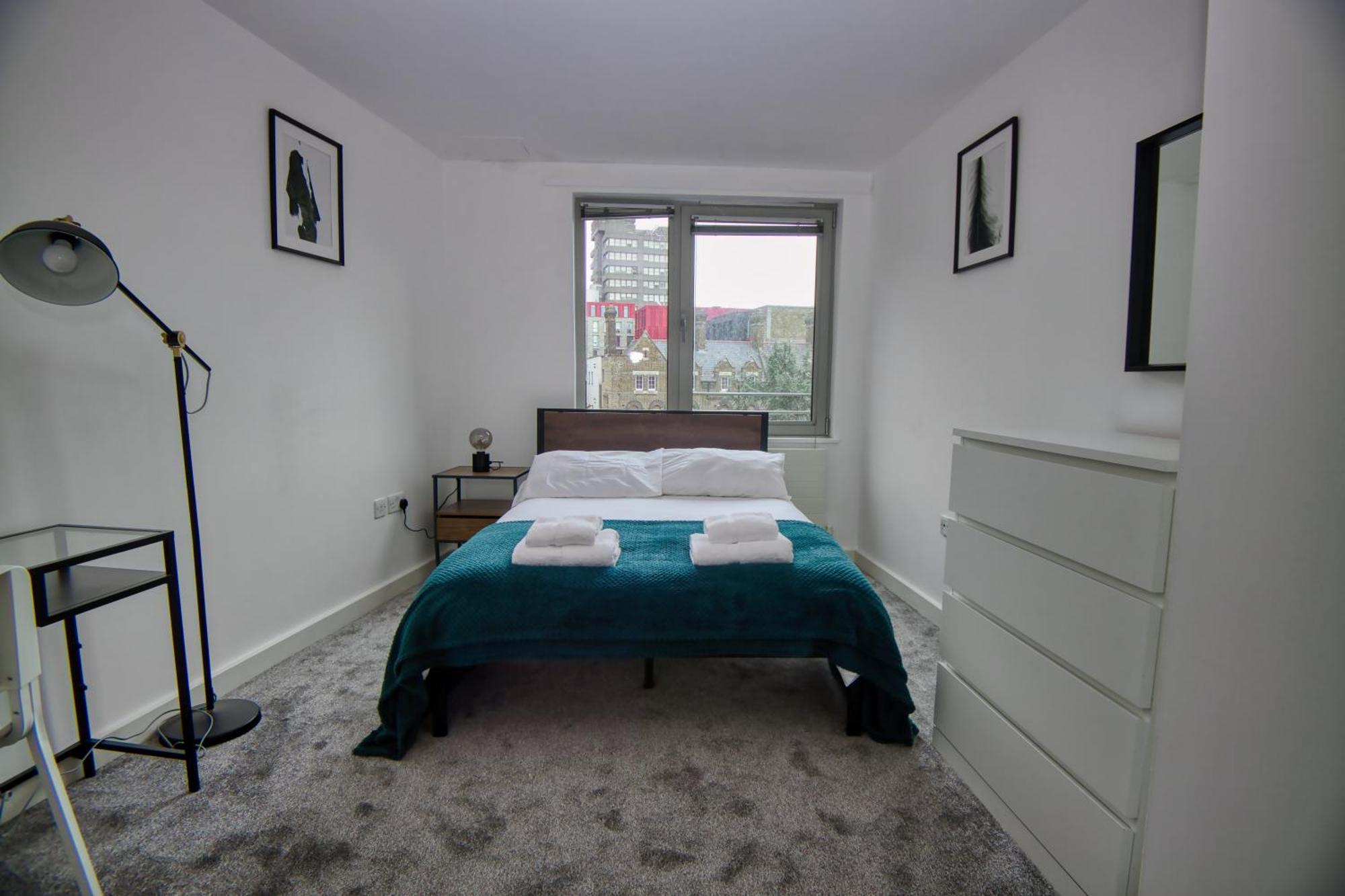 2 Bed Flat In Islington * Londen