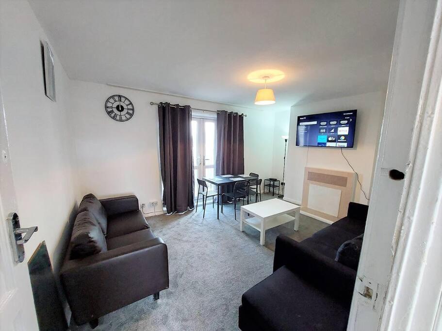 3 Bedroom Flat In Hoxton Apartamento