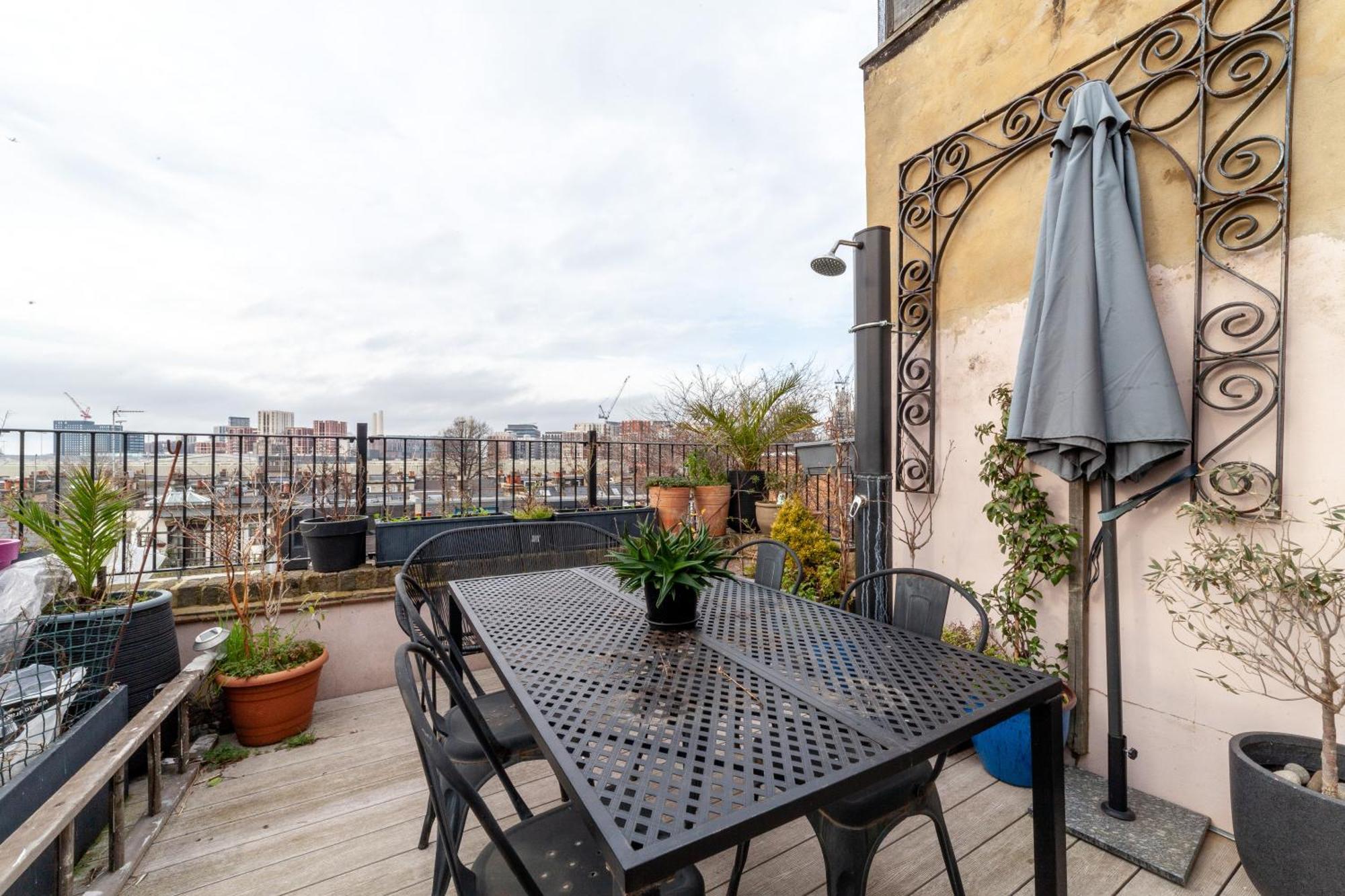 The Nine Elms Collection Apartment *