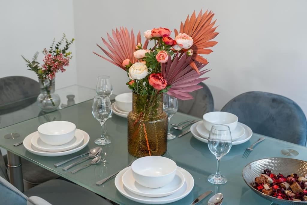 Vakantiehuis 4 Beds - 20 Min To