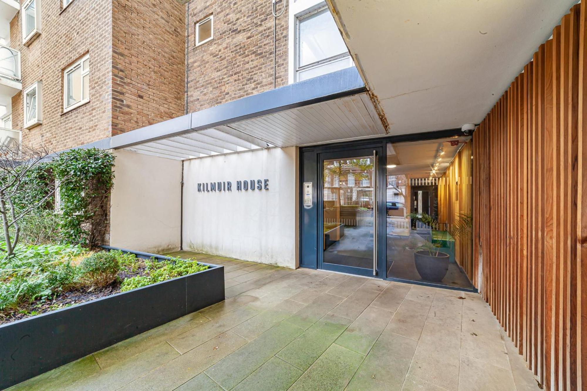 Apartment Relay Two Bedroom Belgravia Charm