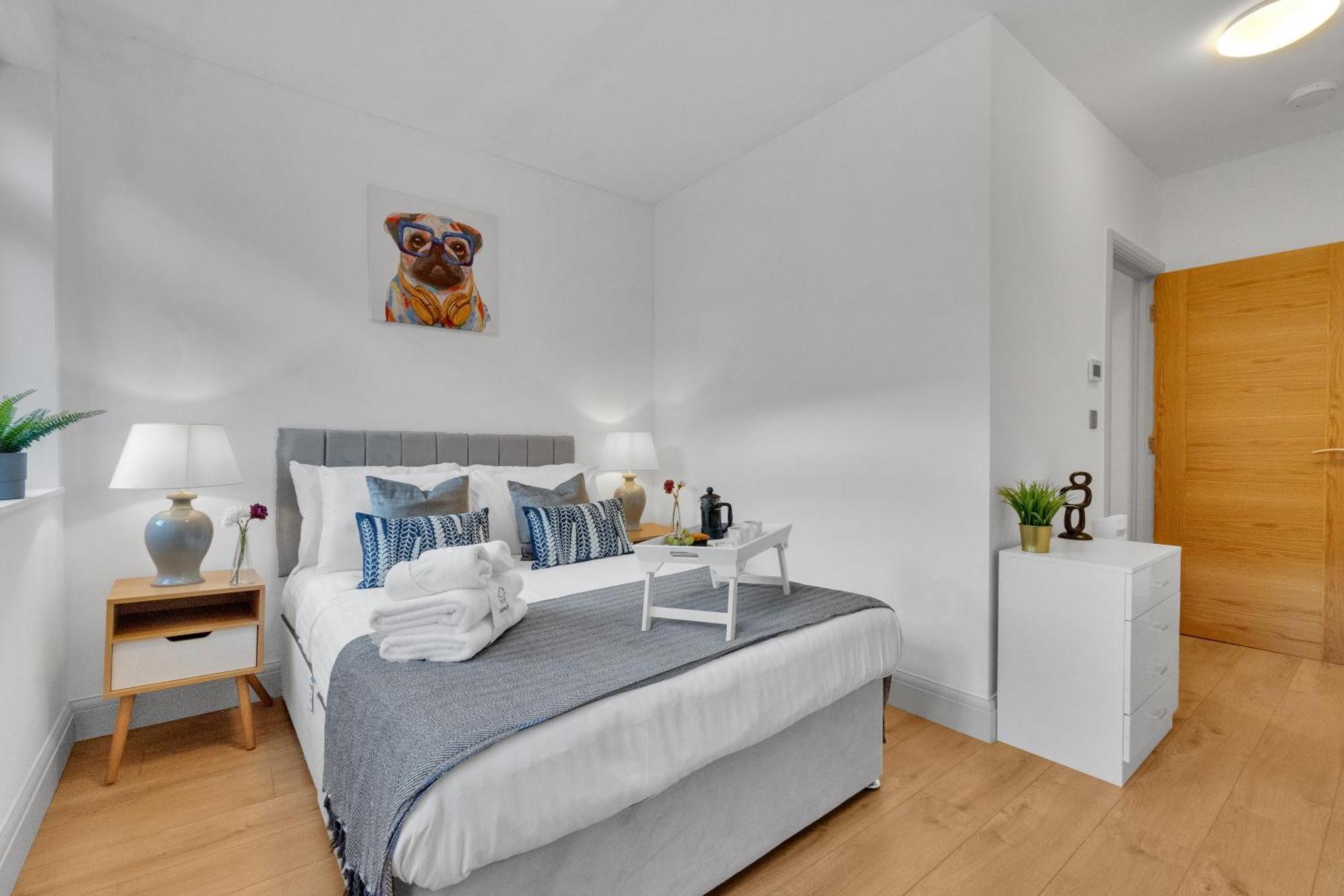 Homely - West Putney * Londen