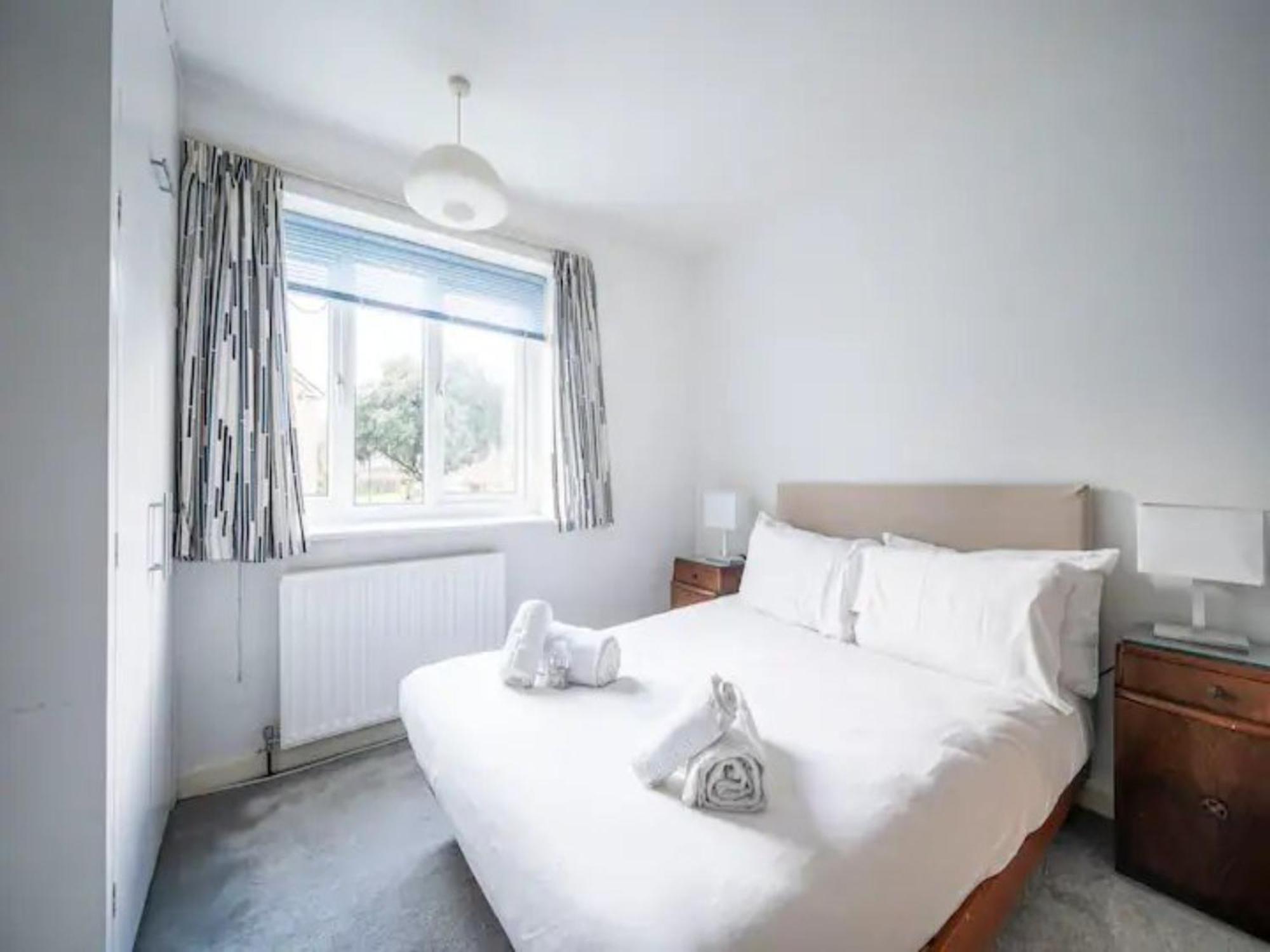 Pass The Keys Spacious 2bed Flat Camberwell Apartment