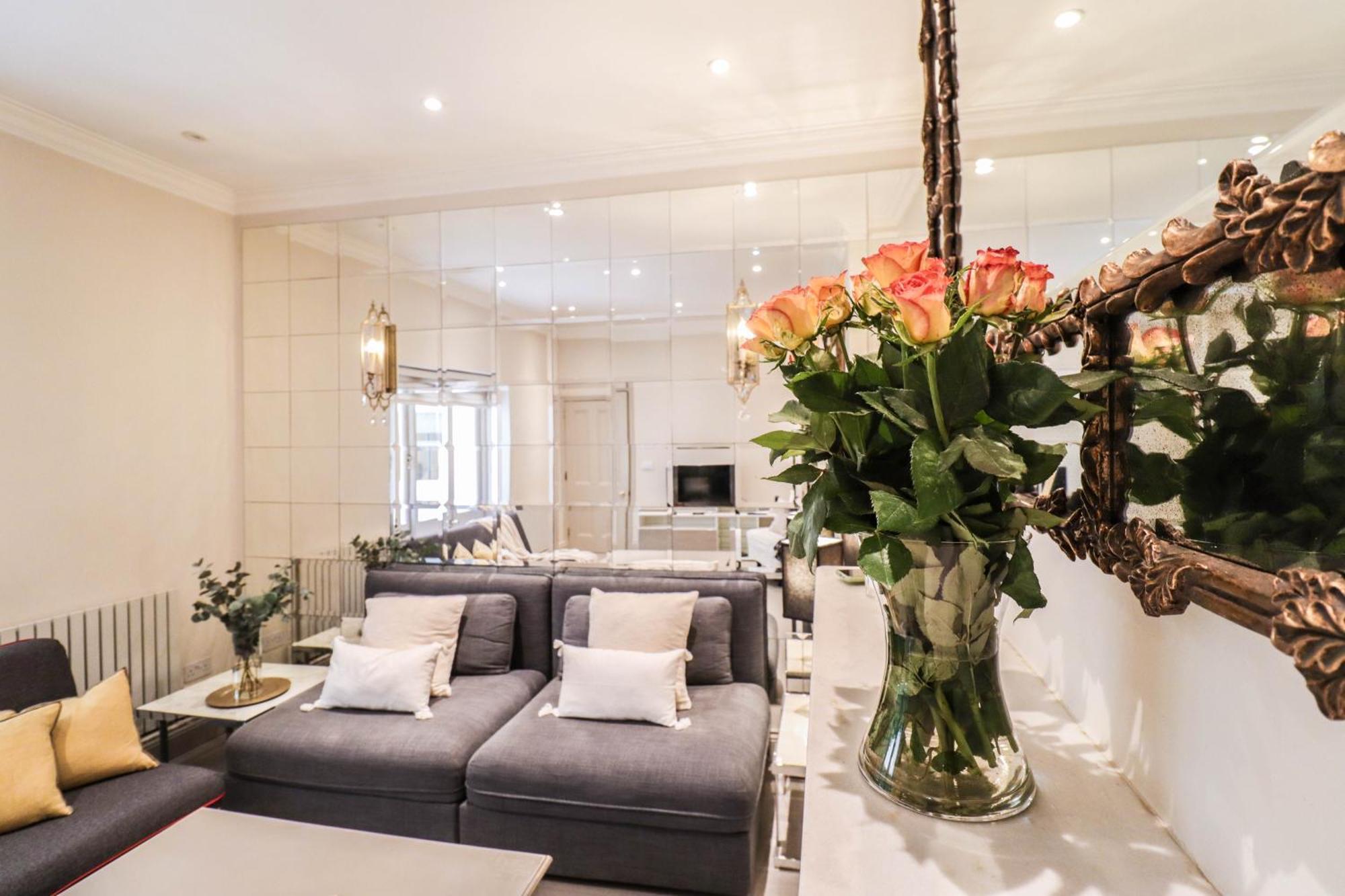 Lovely Kensington Apartment In A Prime Location * London