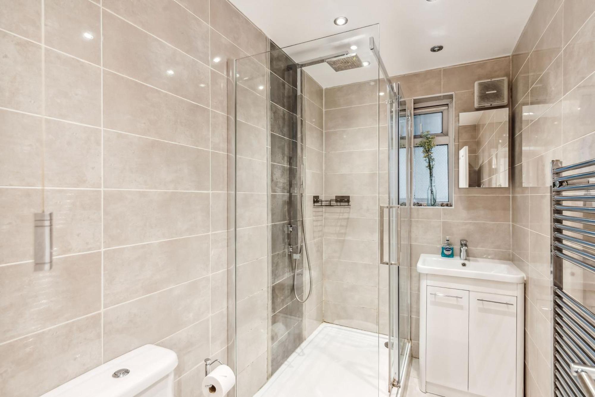 Spacious Ground Floor - Fab Location * Londres