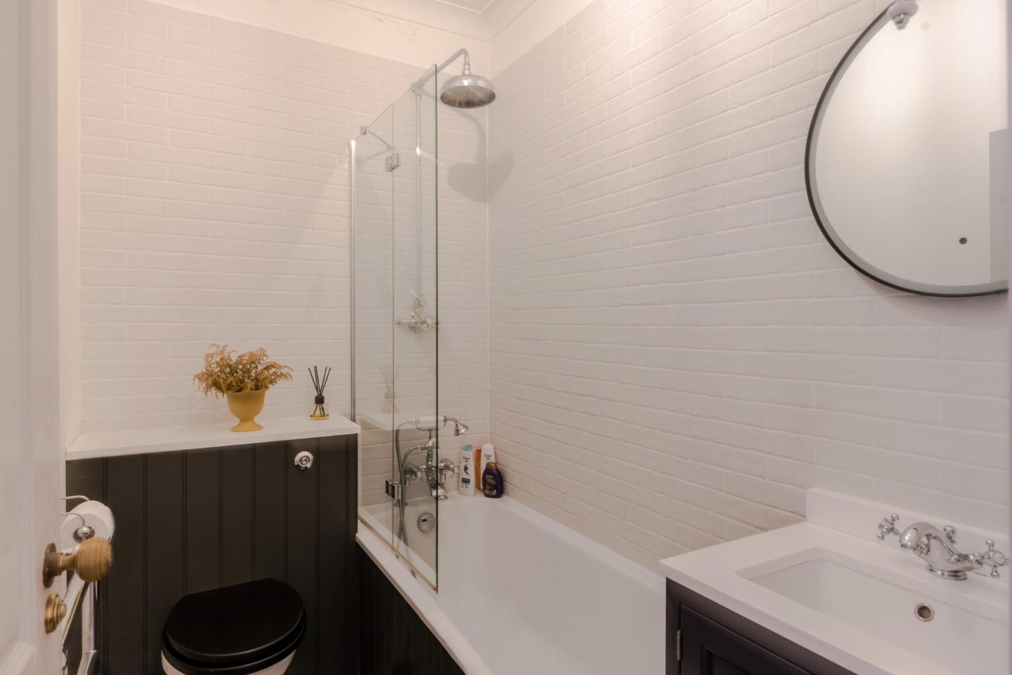 Bright De Beauvoir Pied A Terre Apartment *