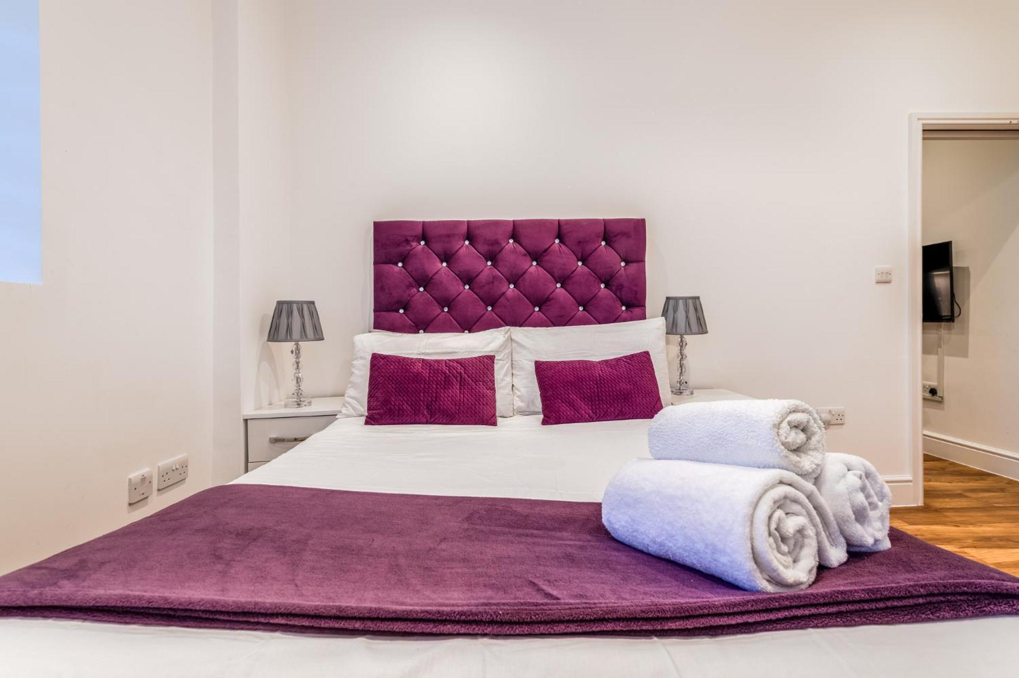 Stylish London, Stratford London