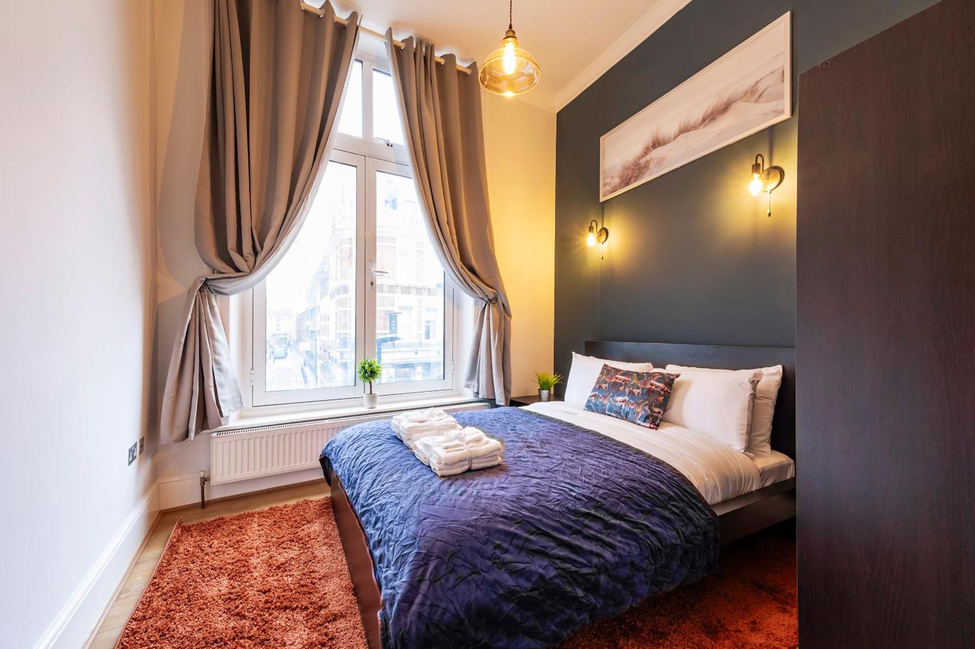 Apartment 2 Bedroom In Center Of