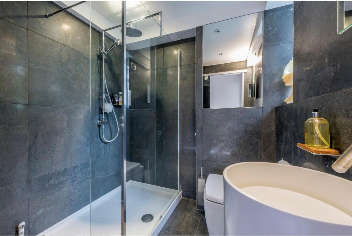 Apartamento Stunning 3 Bedroom, 3 Bathroom Duplex With Terrace Londres
