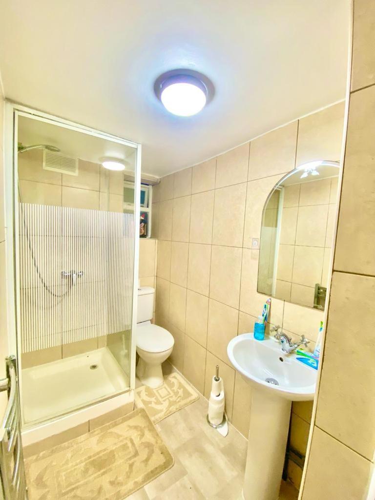 Apartamento One Bedroom Ground Floor Flat In Londres