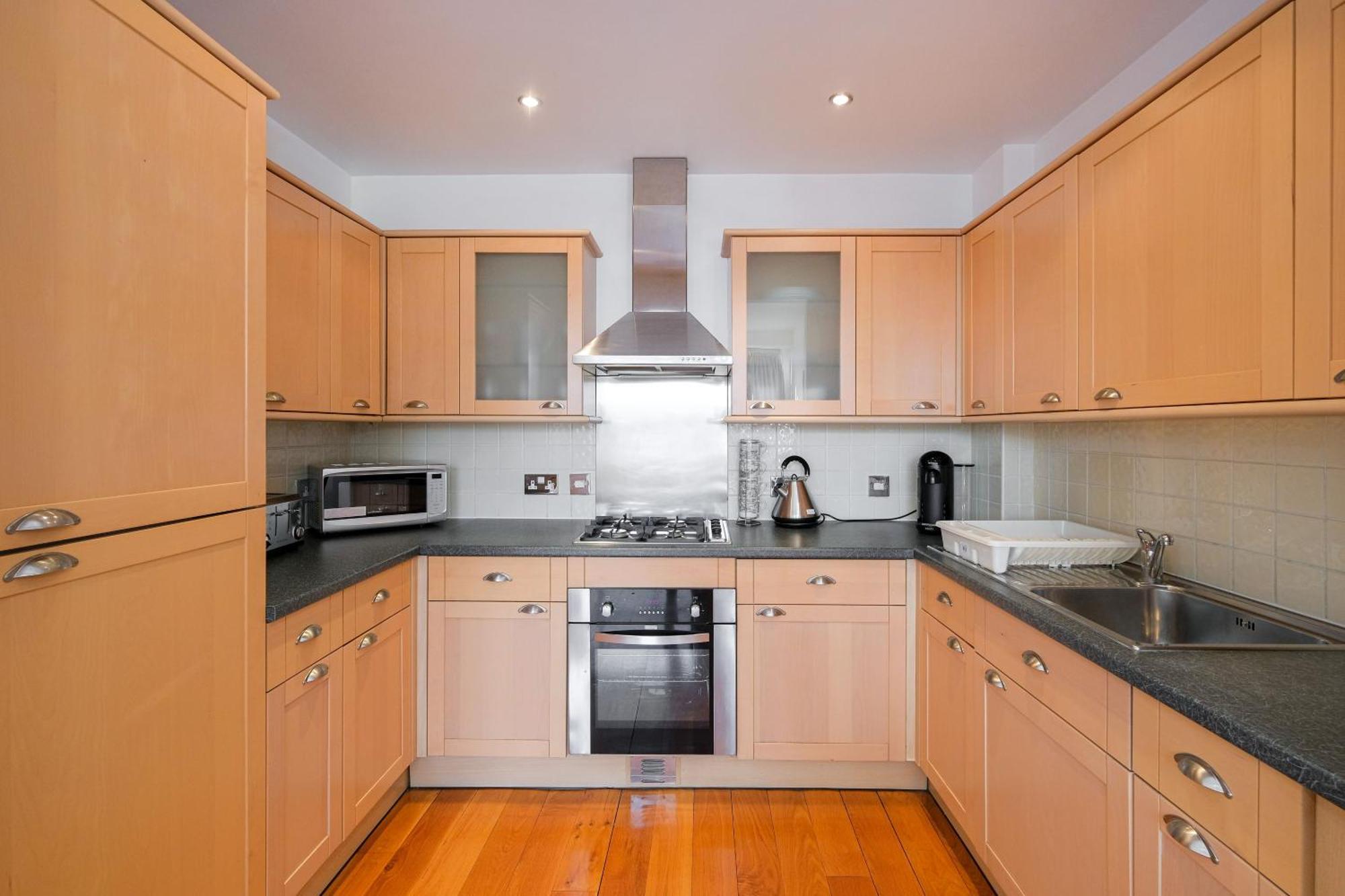 Apartamento Stylish 2 Bed Flat In Canal Side Gated Development Londres