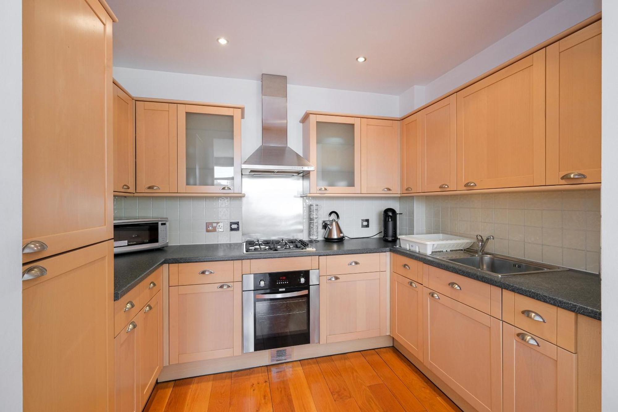 Apartamento Stylish 2 Bed Flat In Canal Side Gated Development