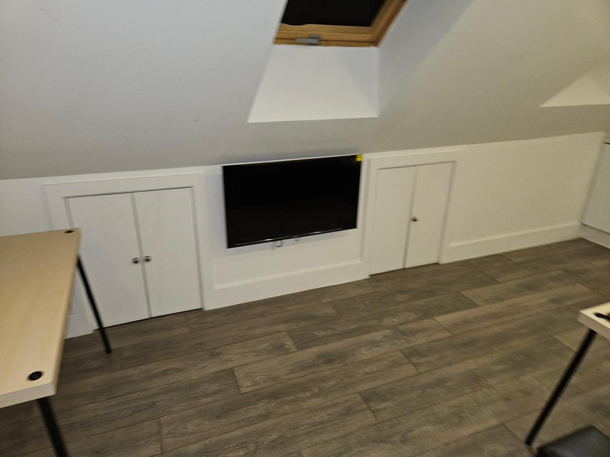 Glamour Two Apartment *