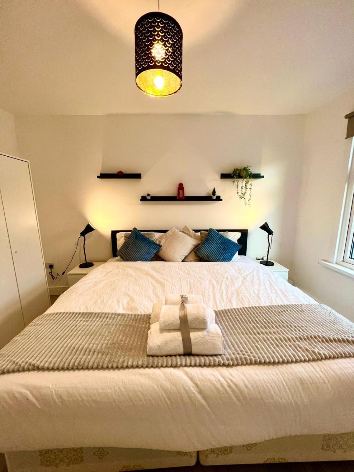 Stratford City - Luxe House With Garden Vakantiehuis
