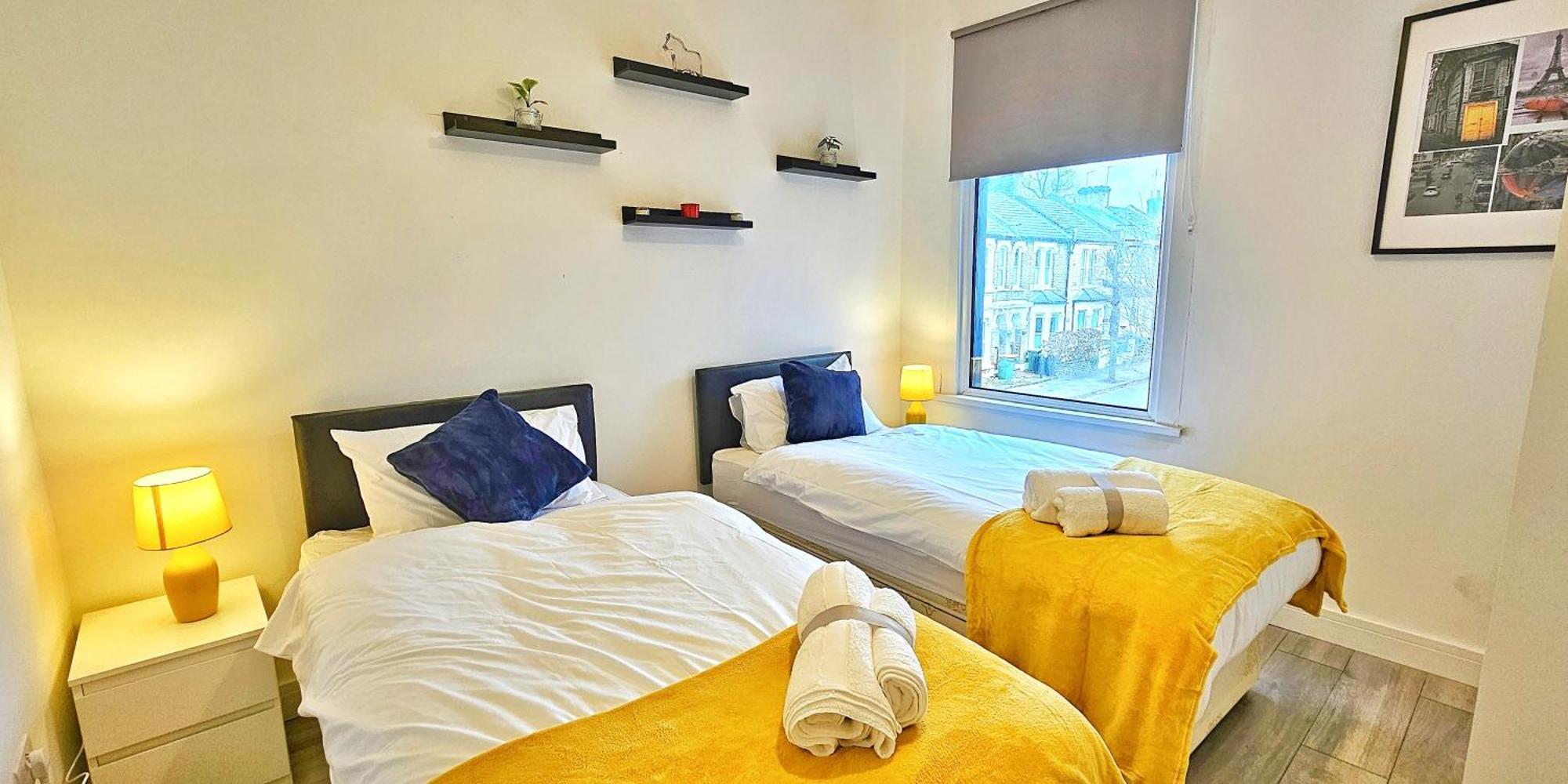 Stratford City - Luxe House With Garden * Londen
