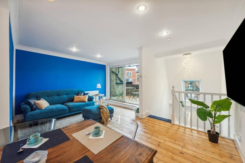 Chelsea Superior - 10 Minutes From Stadium Apartment *