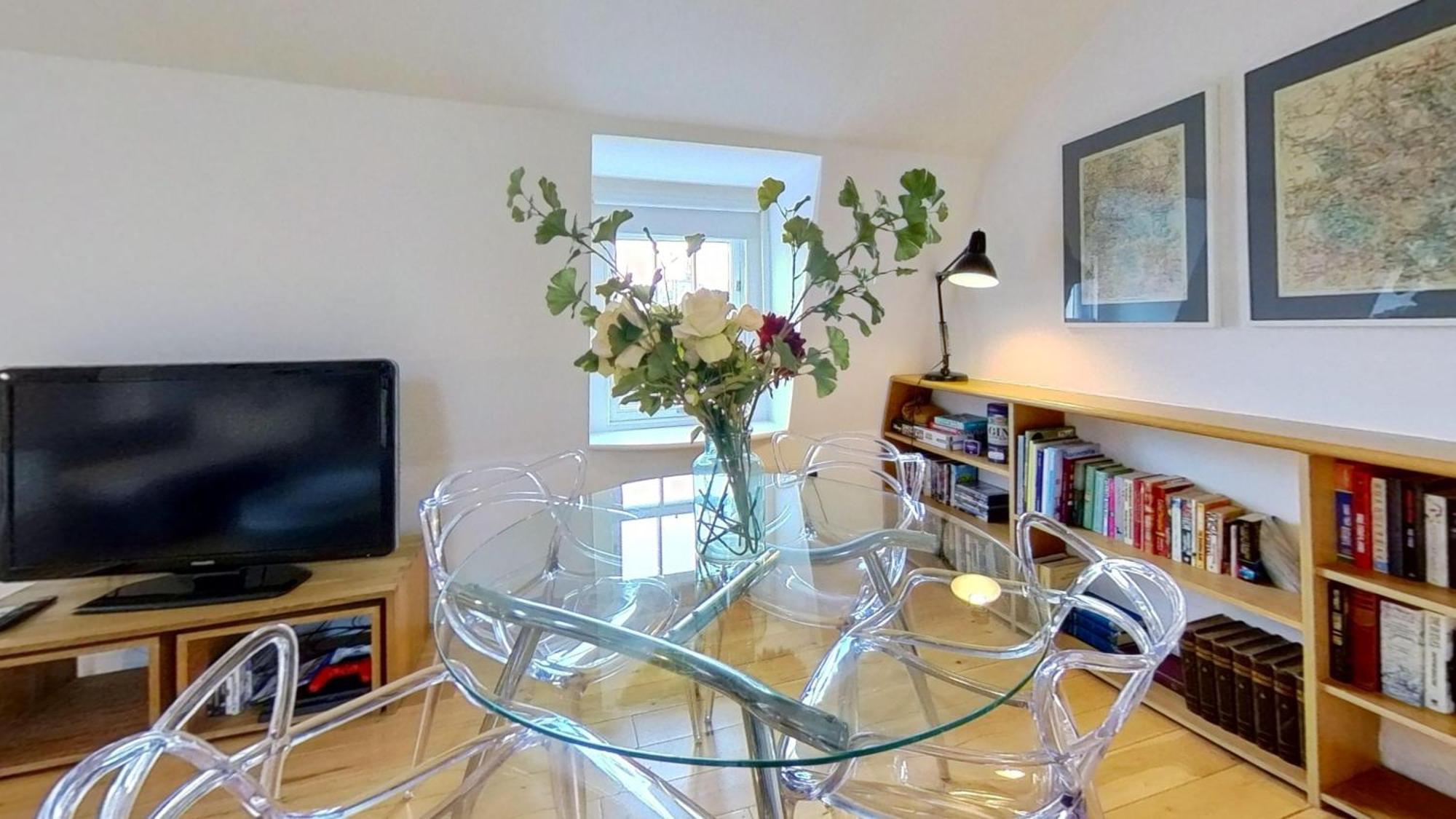 Apartment King's Cross Penthouse By Morethanstays London