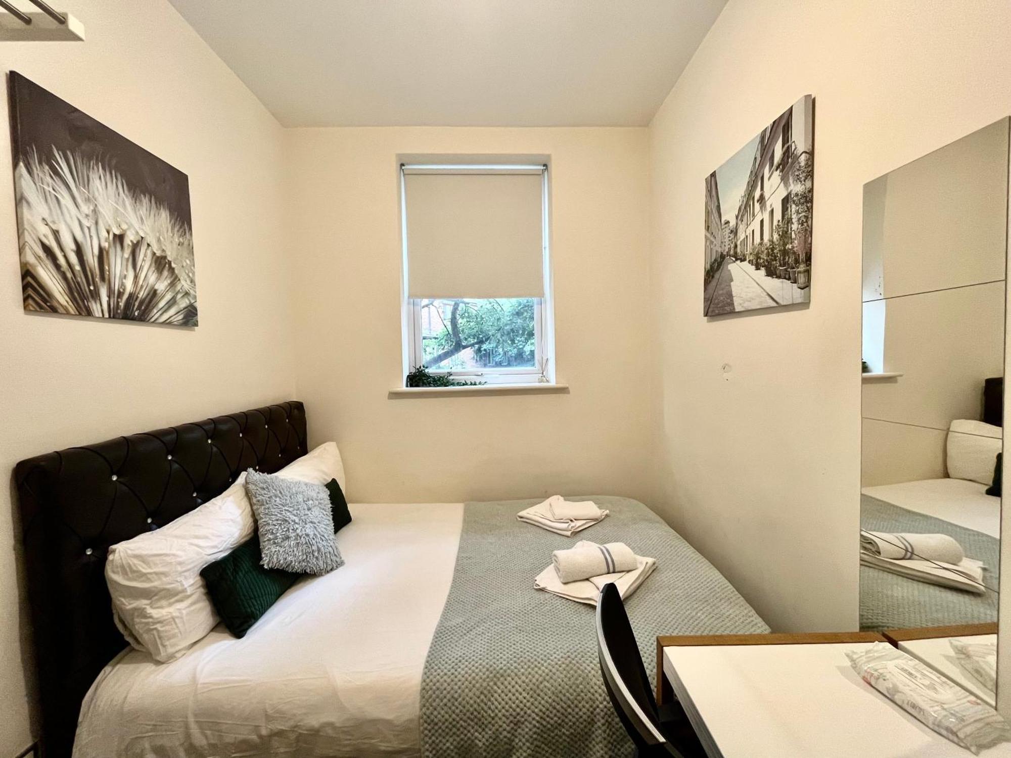Metropolitan Coziness Private Bedrooms In Euston Station 161 *