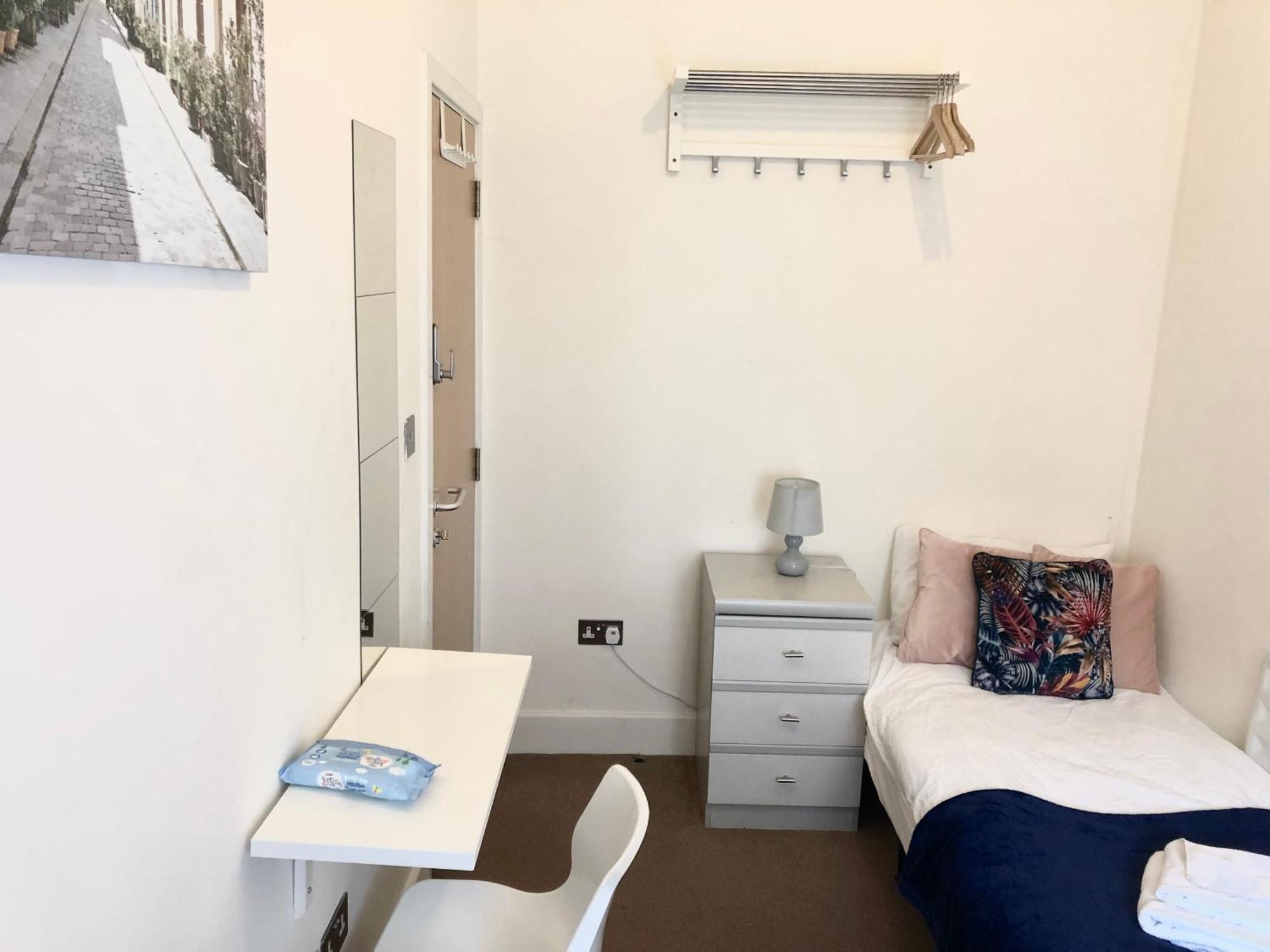 Metropolitan Coziness Private Bedrooms In Euston Station 161 London