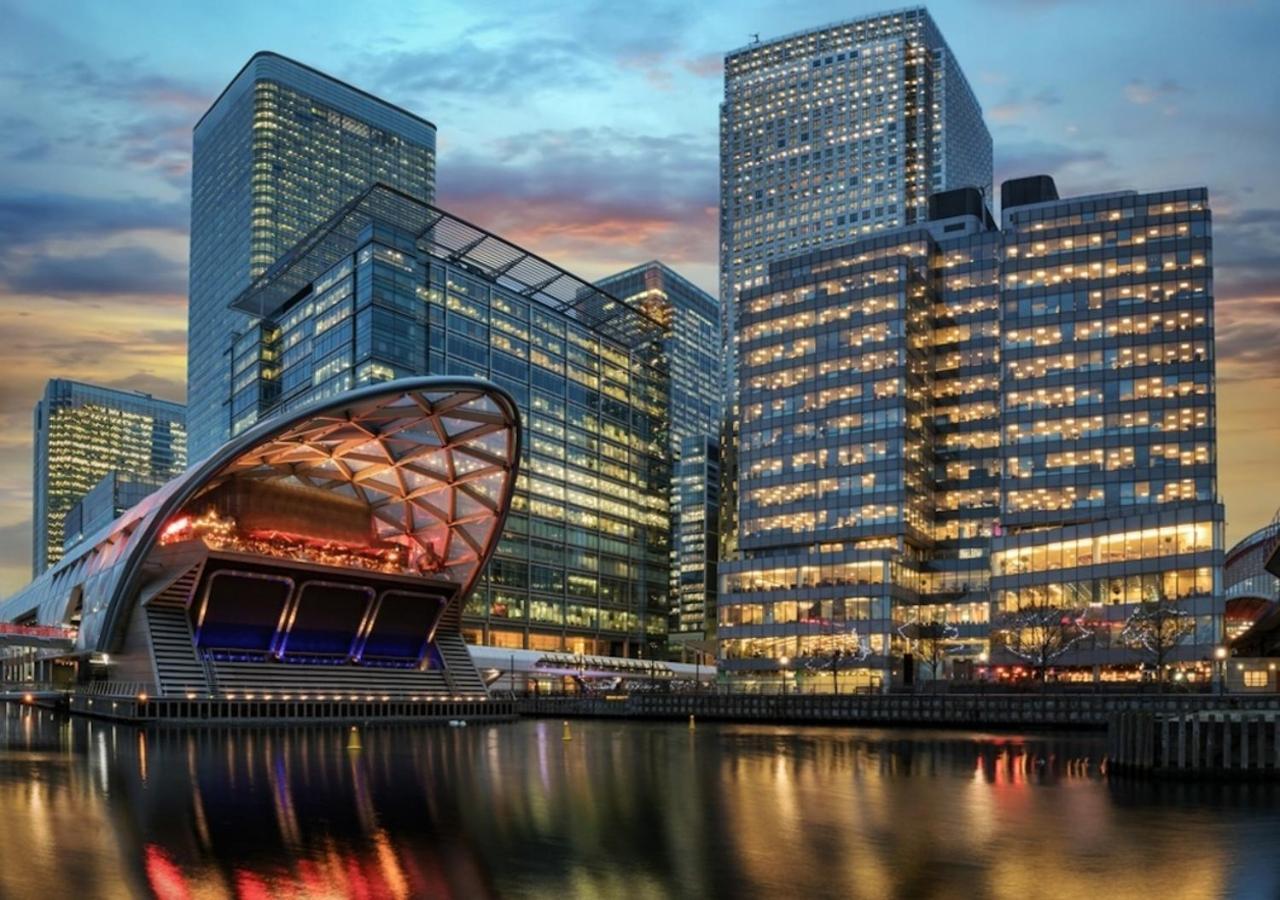 Canary Wharf Skyline Sanctuary * London