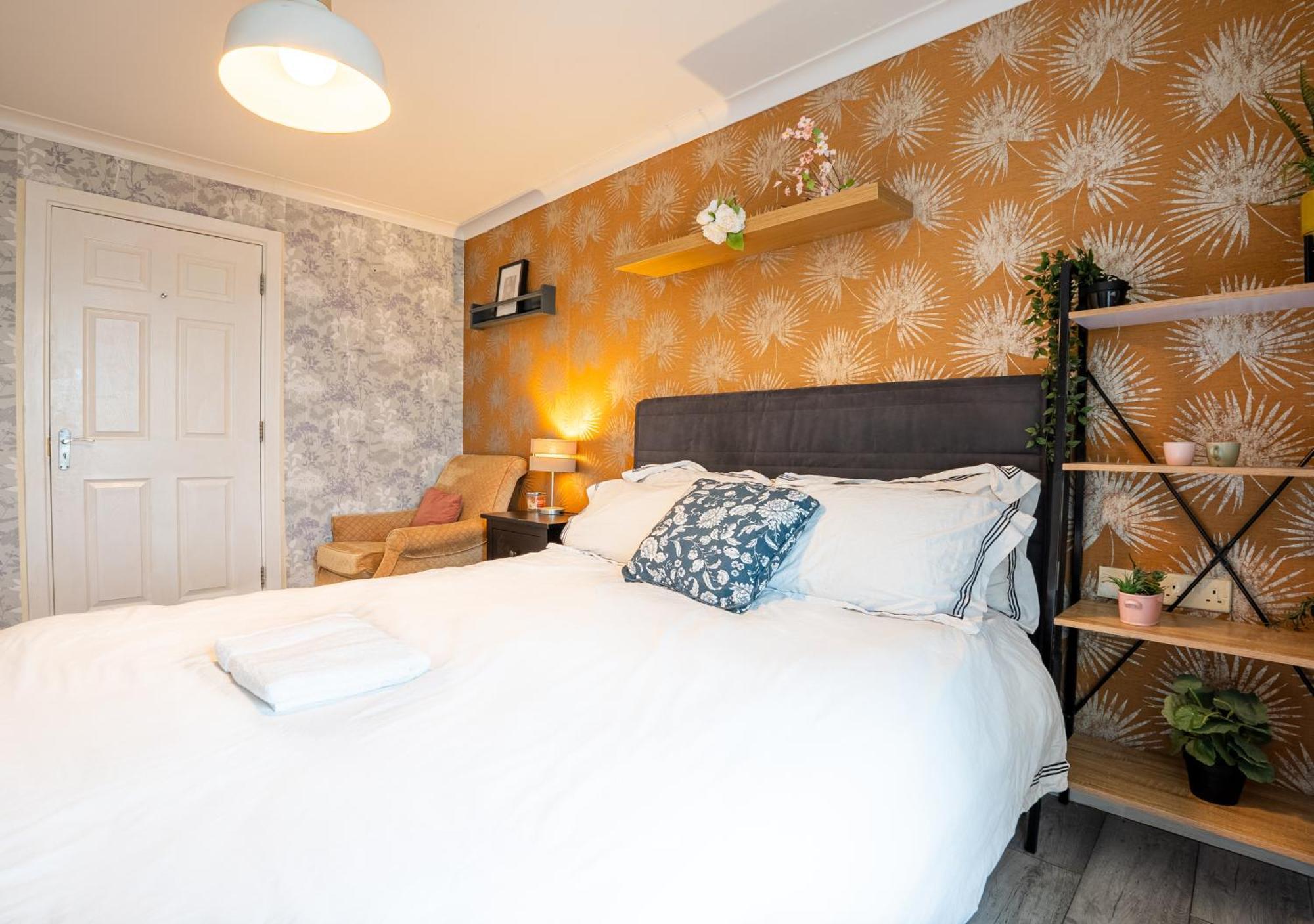 Canary Wharf Skyline Sanctuary Apartment London