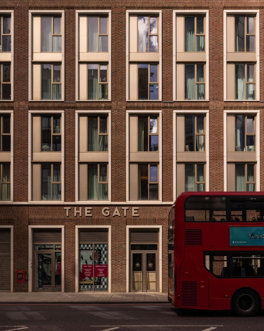 The Gate Aparthotel 4*