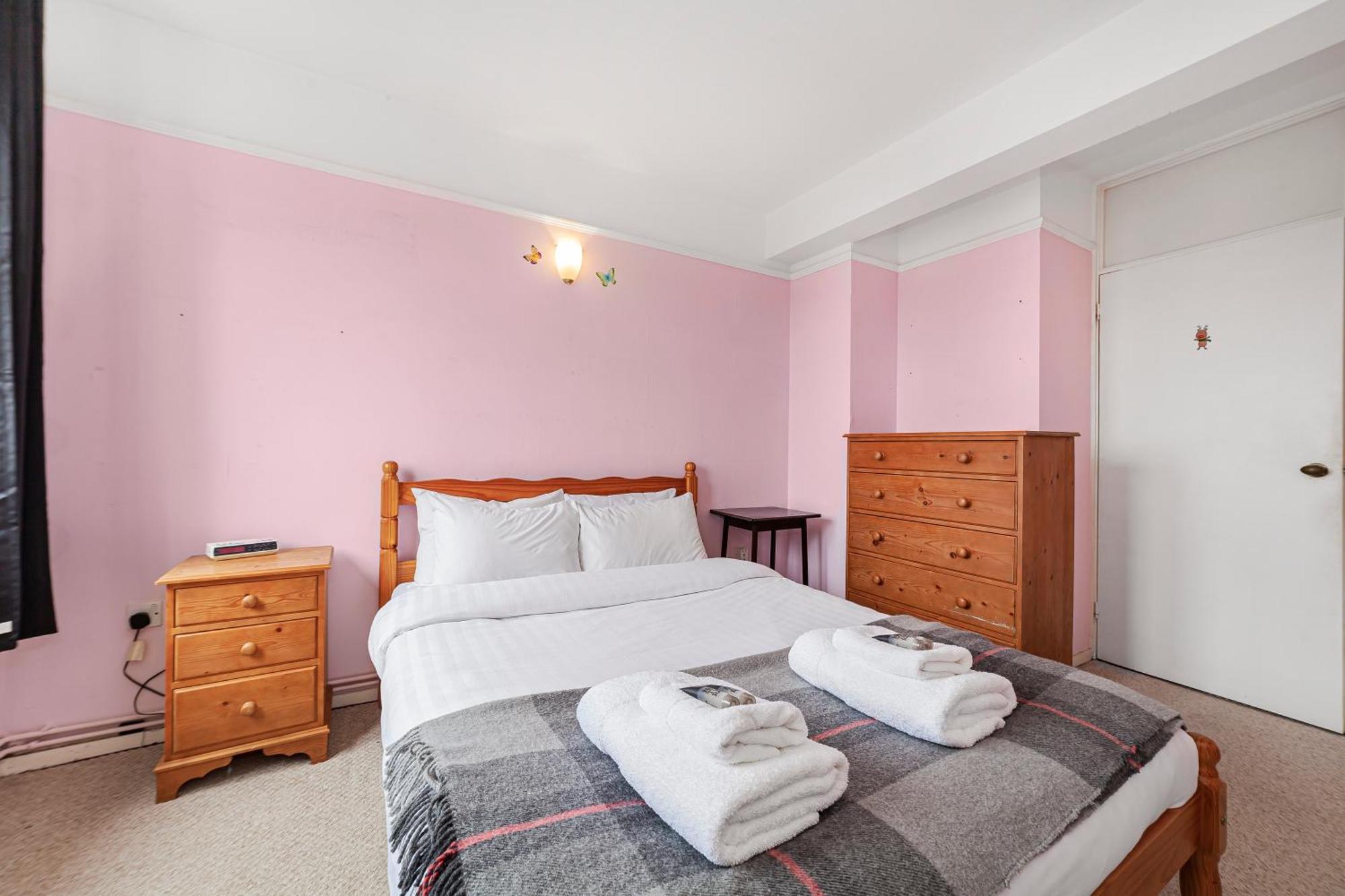 Apartment Penthouse 1br Flat Wbalcony & View, Walworth