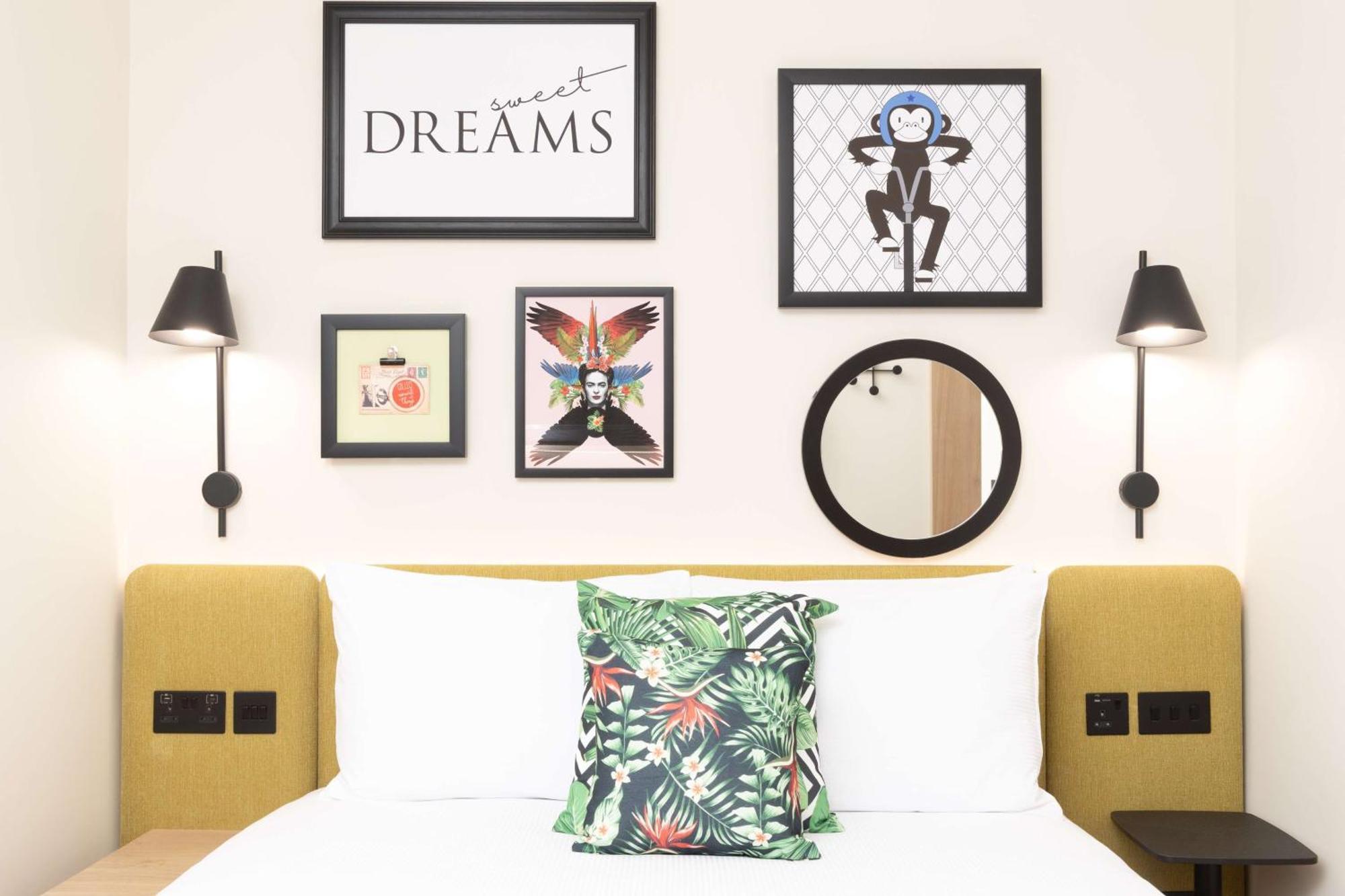 Hampton By Hilton Old Street 3* London