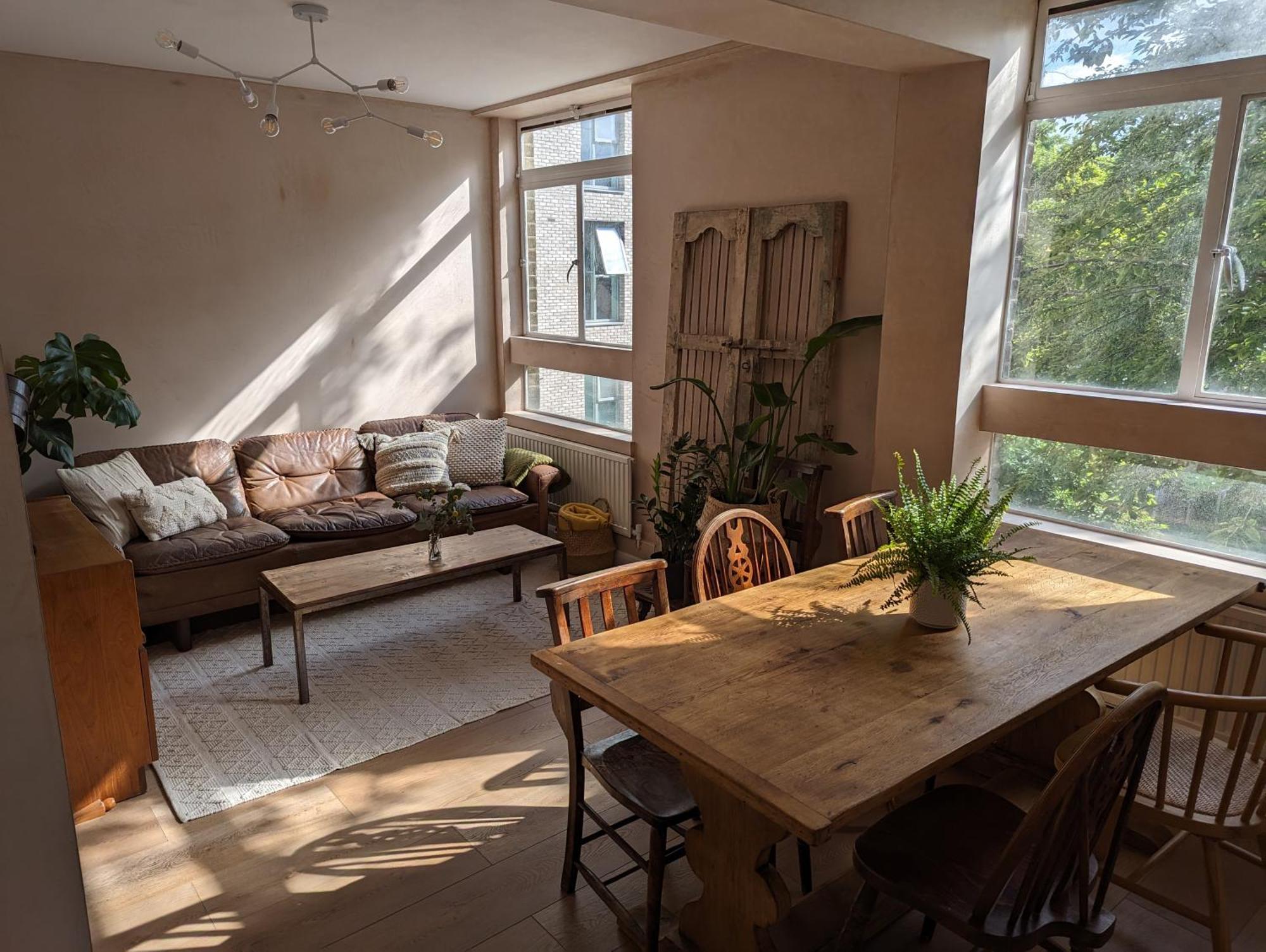 Shoreditch-hoxton Stylish Split Level Flat Apartment