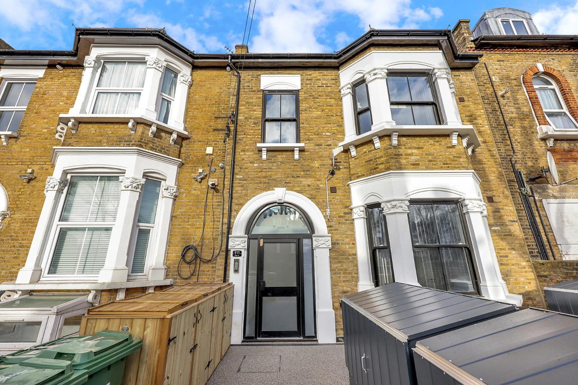 Your Cosy Modern 2 Double Bedroom Flat Fully Furnished - 5 Mins Walk To Stn Flat 4 Apartamento