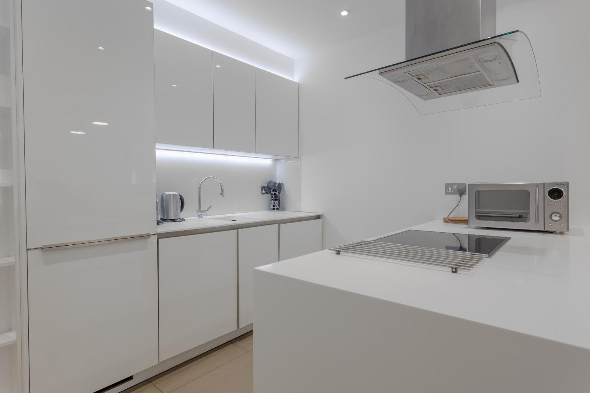 Apartment - 2 Beds - Sleeps 4 - Lift *
