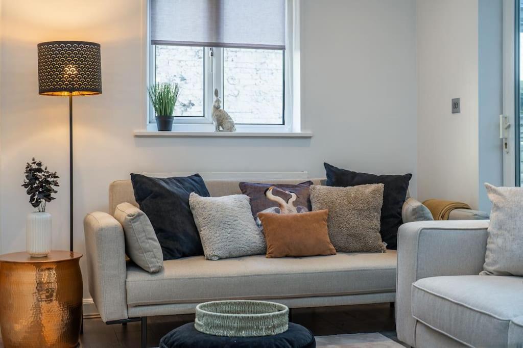 4 Beds - Tooting - 20 Min To - Free Parking
