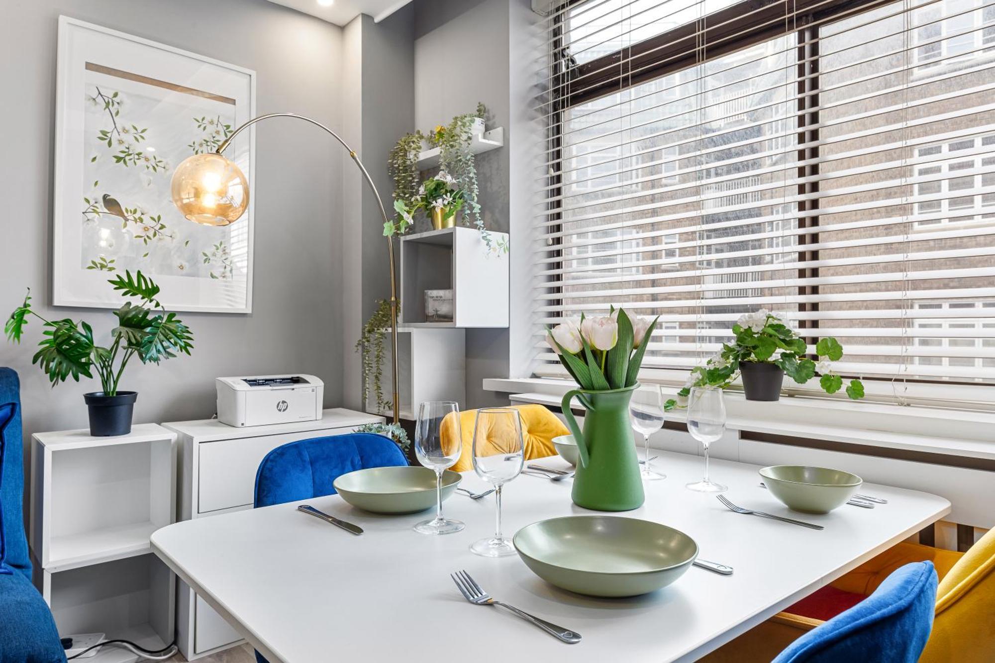 Stylish, Fully Equipped Beside Hyde Park London