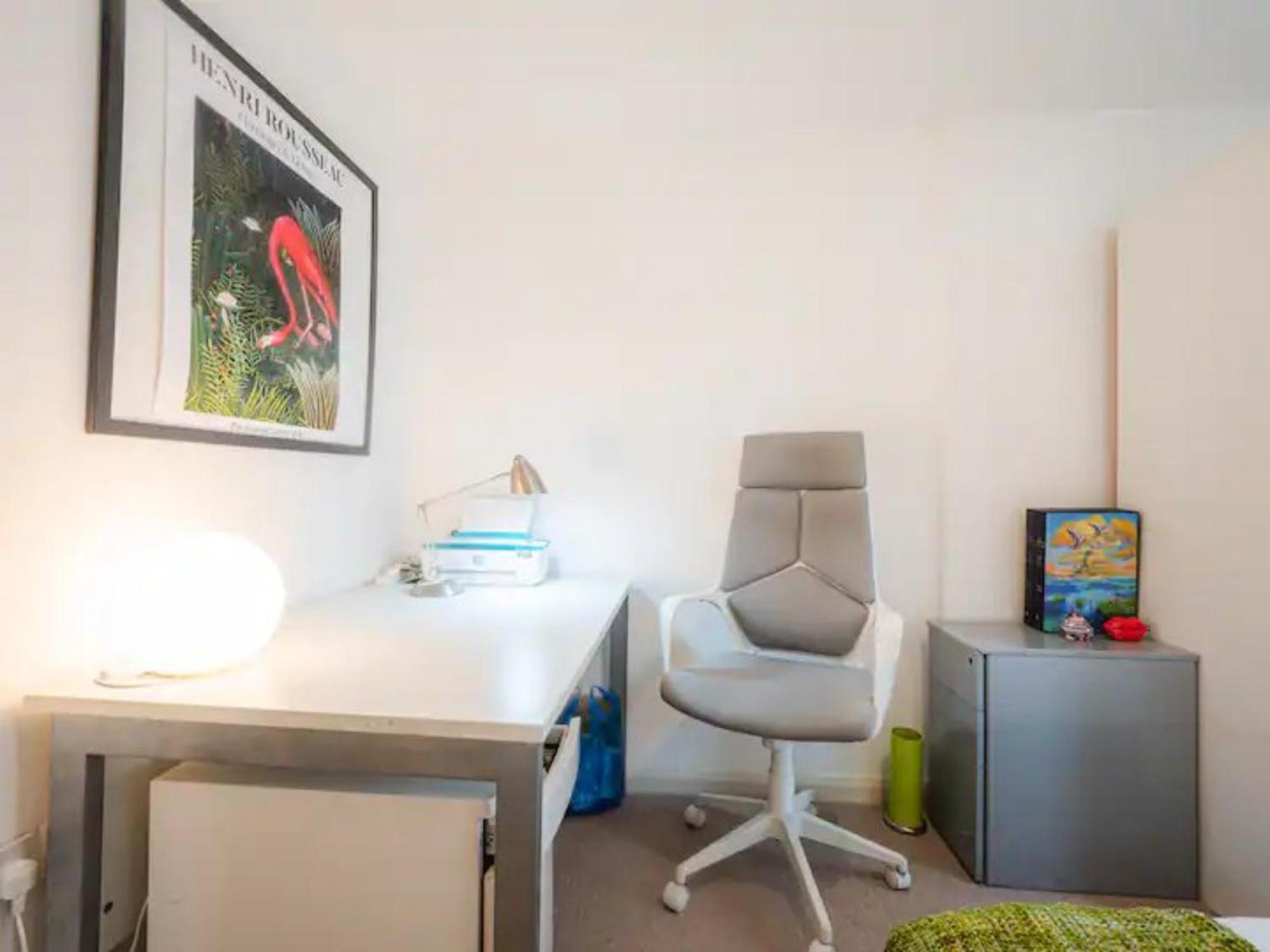 Apartment Pass The Keys Modern 2-bed With Private Balcony, Near Dalston Junction Station - Ideal Urban Retreat! London