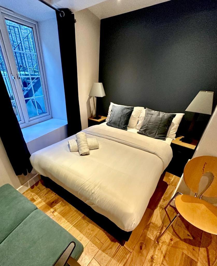 Apartment Doric