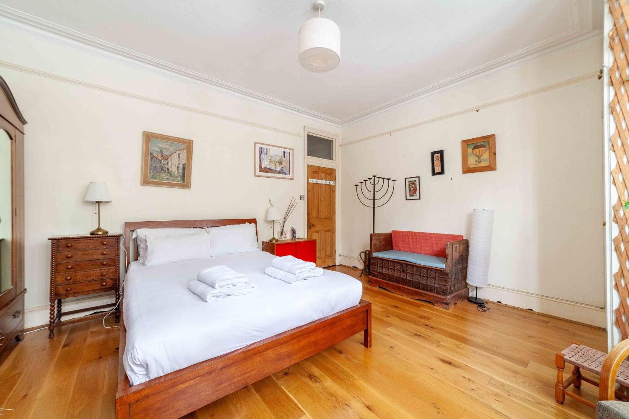 Cosy And Spacious