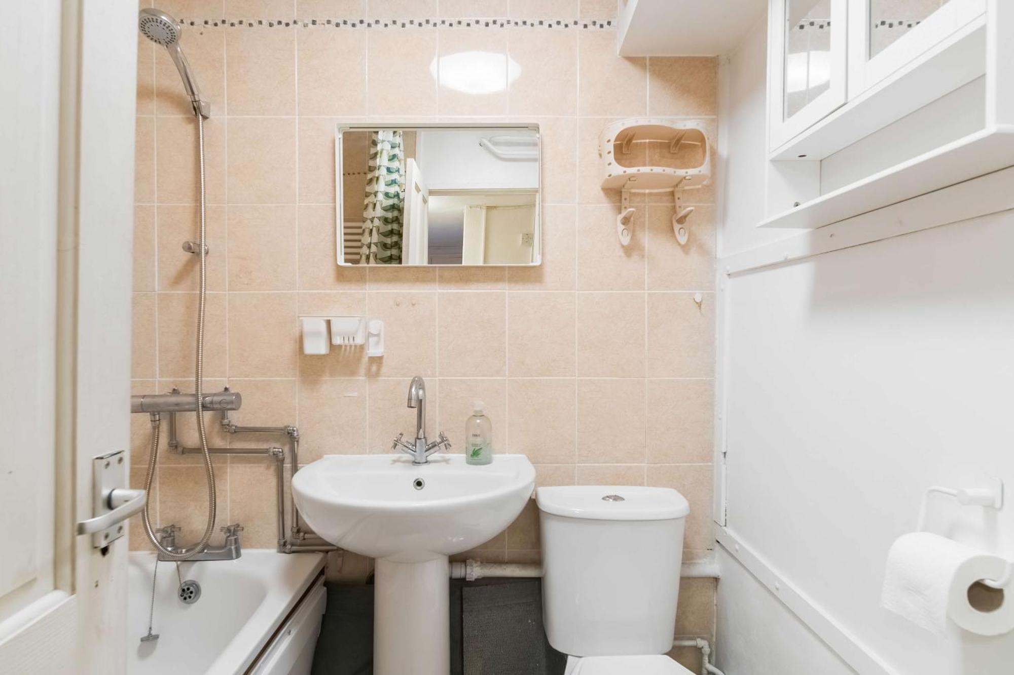 1bed Elkington *