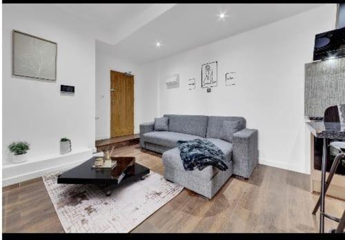 Apartment Flat1, 417 Fulham